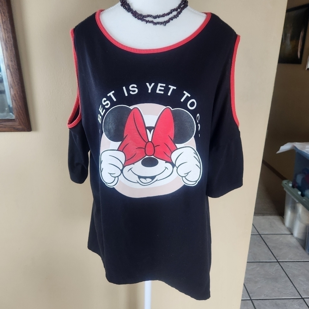 DISNEY MINNIE MOUSE FREE SHOULDER T-SHIRT SIZE 1X (The best is yet to come)